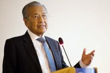Mahathir: Malaysia Siap...
