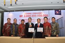 Pollux Tunjuk Kontraktor...