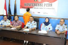 Awal 2019, Imigrasi...