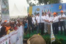 40.000 Warga Jambi Ramaikan...