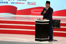 Soal Surplus Beras,...