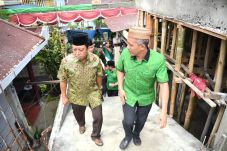 Safari ke Manado, Rommy...