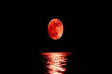 Purnama Super Snow Moon,...