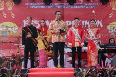 Anies Ajak Masyarakat...
