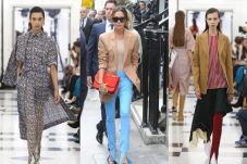 Victoria Beckham Hadirkan...
