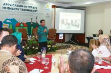 Punya Program TOSS,...