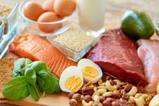 Diet Tinggi Protein...
