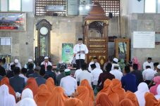 Gelar Tabligh Akbar,...