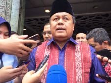 Arus Modal Asing hingga...