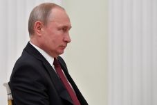 Putin Disebut akan Sambangi...