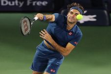 Roger Federer Memburu...