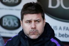 Pochettino Mundur dari...