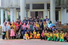 KKN Mahasiswa STIE Pelita...