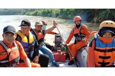 Basarnas Sisir Sungai...