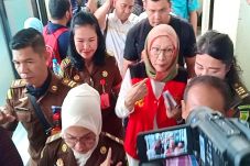 Siap Jalani Sidang Perdana,...
