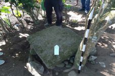 Misteri Batu Meja, Peninggalan...