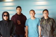 Rilis Single Pasangan,...