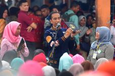 Penerima Pinjaman Ultra...