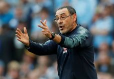 Datangi Markas Fulham,...