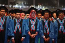 UBSI Gelar Wisuda 1.135...