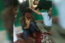 Dijebak, Pencuri Kotak...