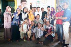 Ajak Teman SD Bereuni,...