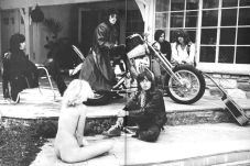 Enam Motor Personel...