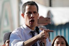 Lindungi Guaido, UE...