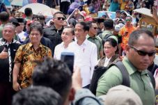 Jokowi Akan Gratiskan...