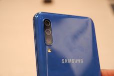 Galaxy A60 Pakai 3 Kamera...