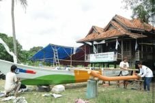 Pasca-Tsunami Selat...
