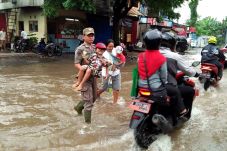 Intensitas Hujan Tinggi,...