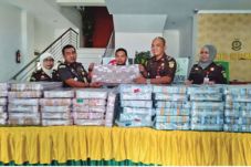 Sumber Tak Jelas, Uang...