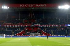 Susunan Pemain PSG vs...