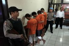 Polisi Ringkus 4 Anggota...