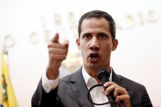 Guaido Desak Eropa Jatuhkan...