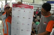 24.000 Surat Suara DPR...