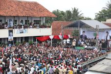 Sowan ke Ponpes Darussalam...