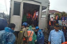 KNKT Turunkan Empat...