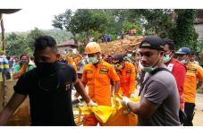 Isak Tangis Keluarga...