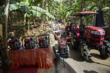 Dampak Positif Bantuan...