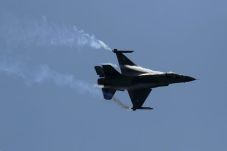 Pakistan: MiG-21 Tembak...