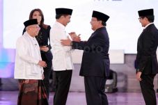 KPU Tambah Durasi Waktu...