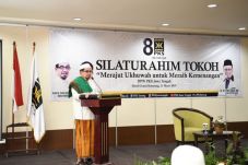 Habib Salim Ajak Umat...
