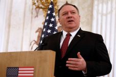 Pompeo Sebut Kuba dan...