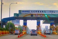 Tol Soedijatmo Jadi...