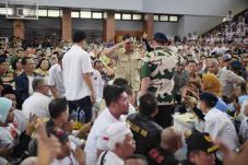 Hadiri Silaturahmi,...