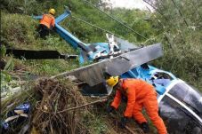 Heli yang Jatuh di Tasik...