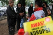 Berantas Korupsi di...