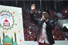 Gelar Istigasah, Caleg...